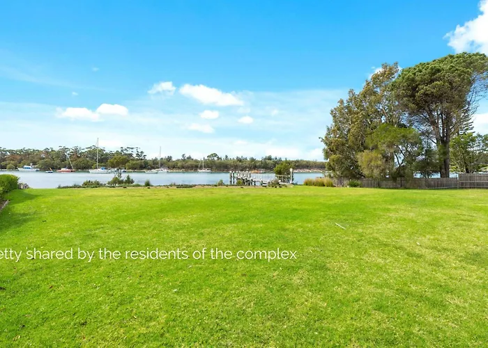 The Porthole Of Huskisson By Experience Jervis Bay